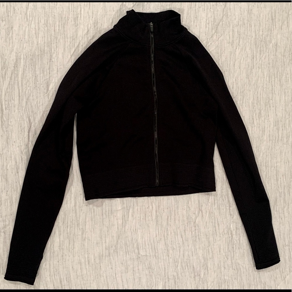 Fabletics seamless cropped jacket